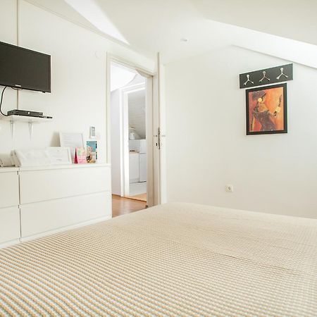 Top-Floor Apartment In Trogir Center Eksteriør billede